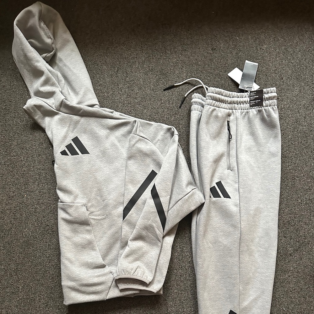 Sweat suit